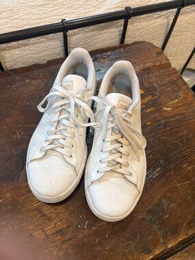 Adidas leather sneaker